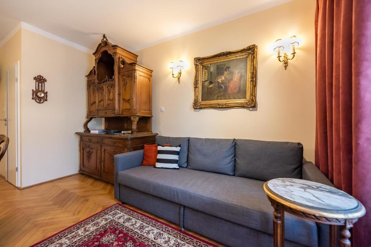 Apartment Downtown Antique *