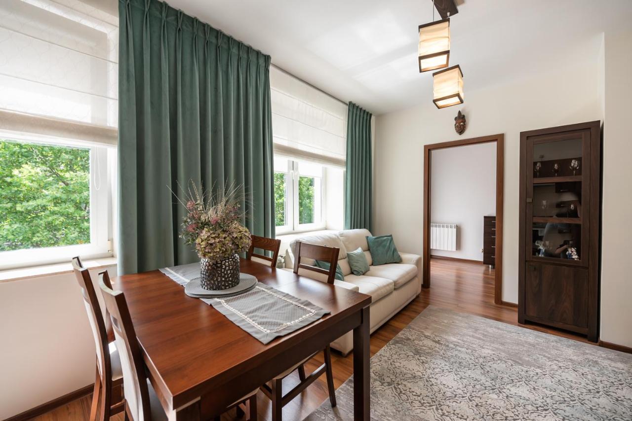 Apartment Ogrodowa Warm Wood Warsaw