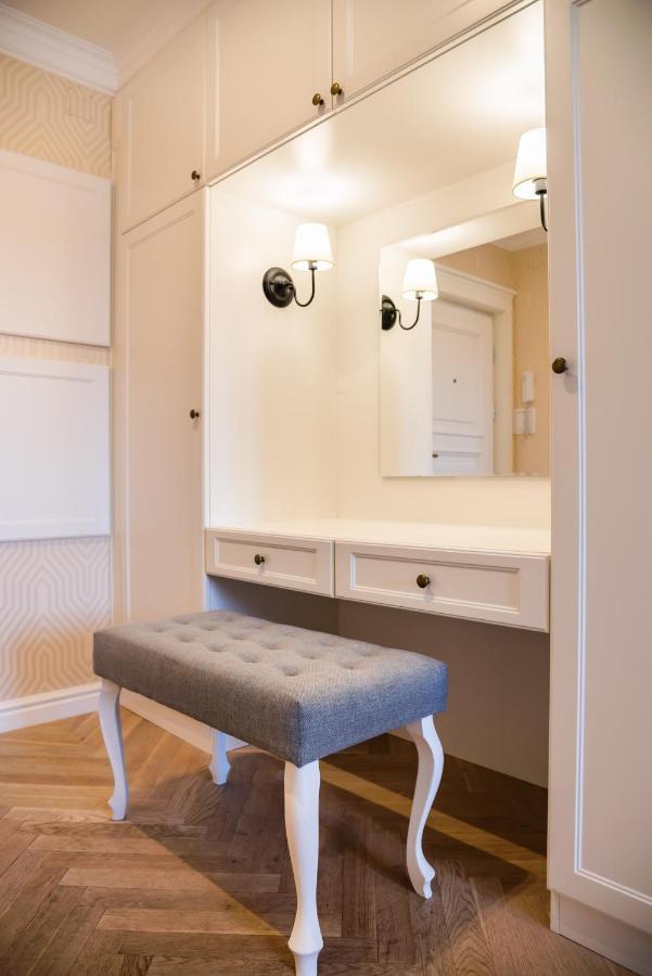 Lovely In The Heart Of Apartment *