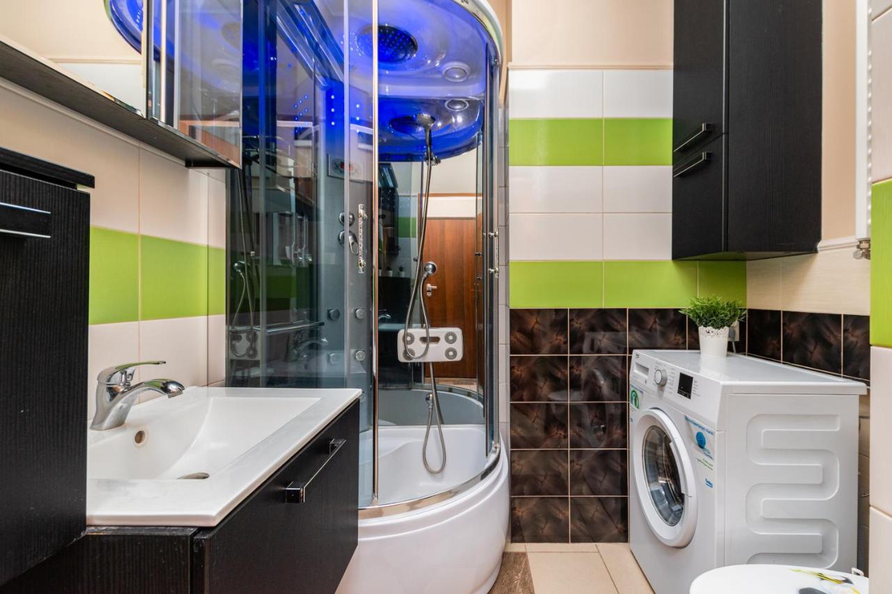 Kasprzaka 31b By Homeprime * Warszawa