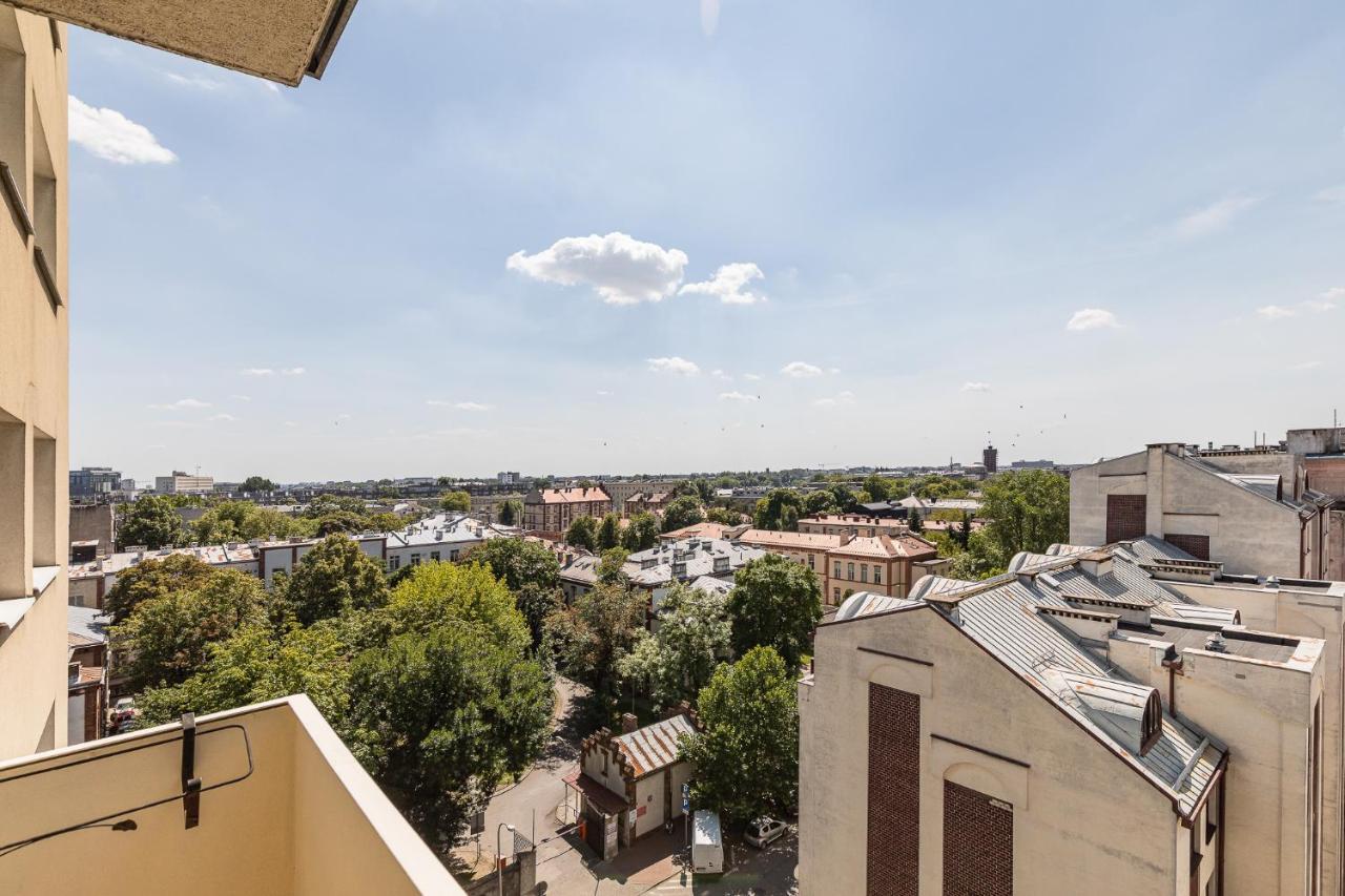 Superapart Chalubinskiego 9 *