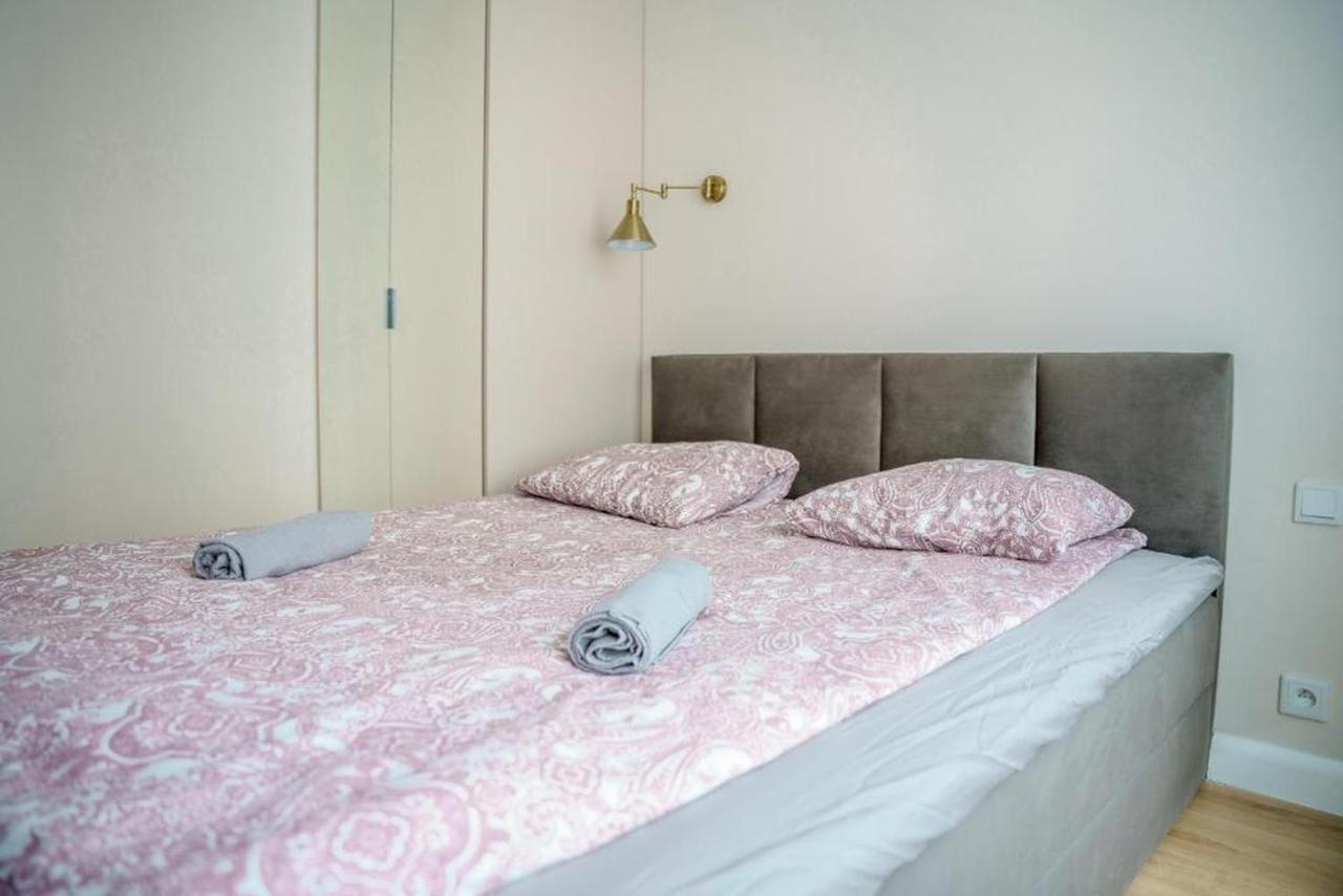 Bright And Cozy-golden Apartments-city Center&s37 Apartment