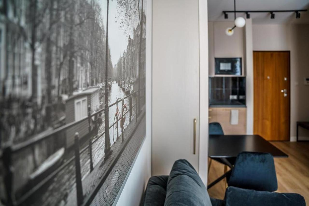 Apartment Bright And Cozy-golden Apartments-city Center&s37