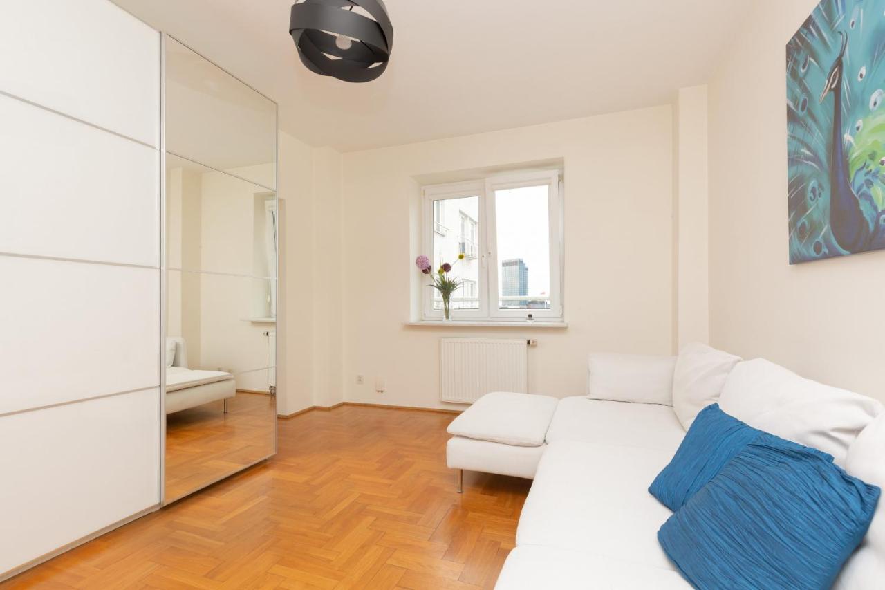 Aleja Jana Pawla Ii By Renters Apartment Warschau