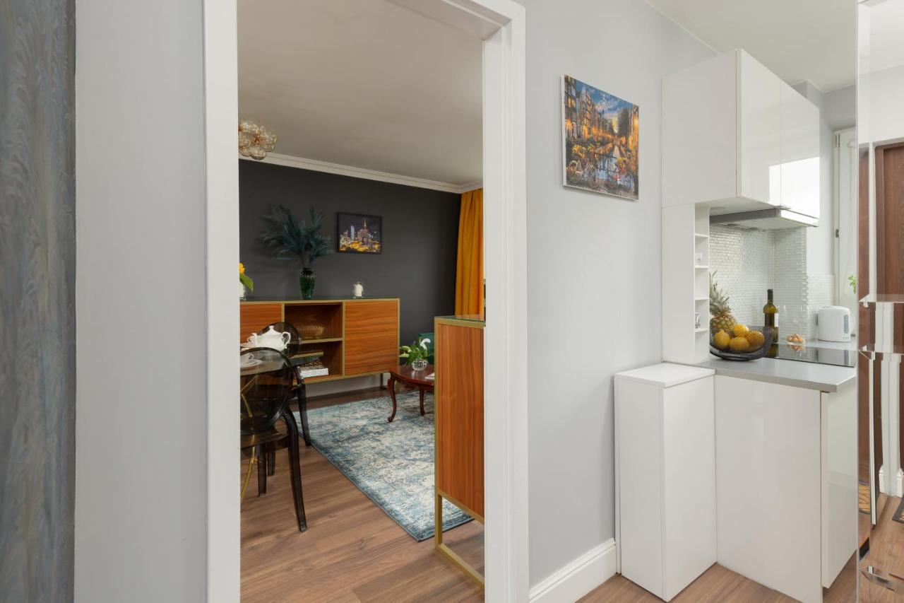 Apartment Aleje Ujazdowskie 8 By Renters Warsaw