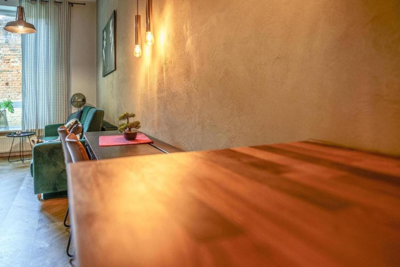 Cozy And Bright - Golden - Z14-1a Warsaw