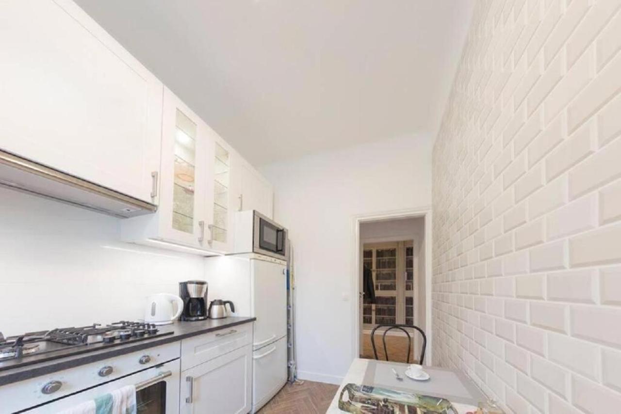 Apartment Golden Apartment-central Location-n41a *