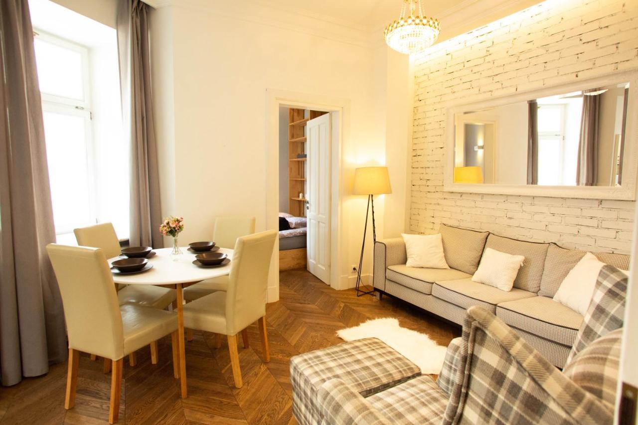Apartment Center - Golden - Dobr11a *