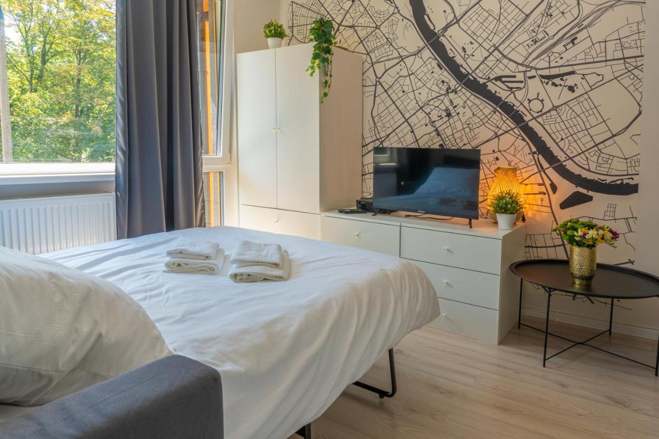 Batorego 18 - White - 450m Stacja Metra Pola Mokotowskie, 800m Biblioteka Narodowa, 20m Piekny Park Pola Mokotowskie, 800m Do Sgh - Wifi - Smart Tv - Good * Warszawa