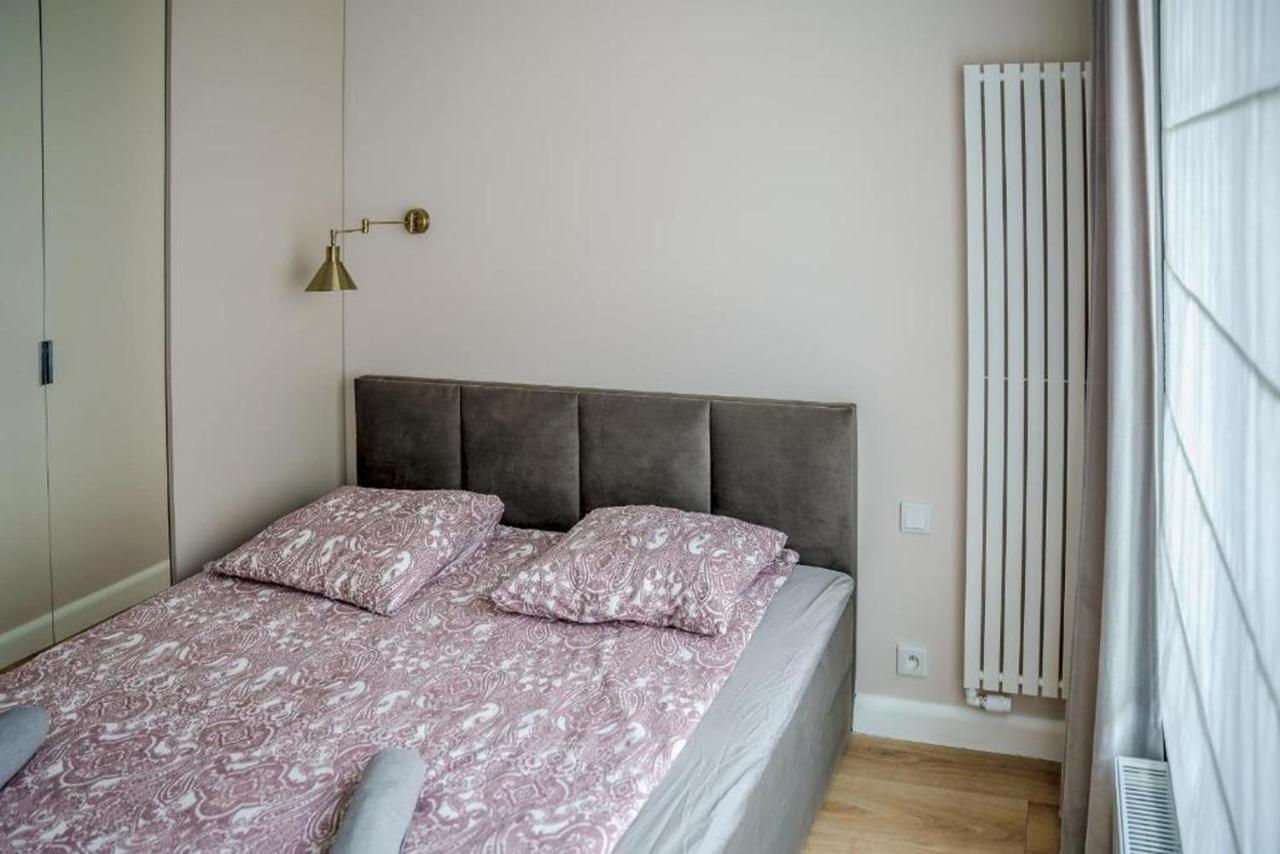Apartment Bright And Cozy-golden Apartments-city Center&s37 *