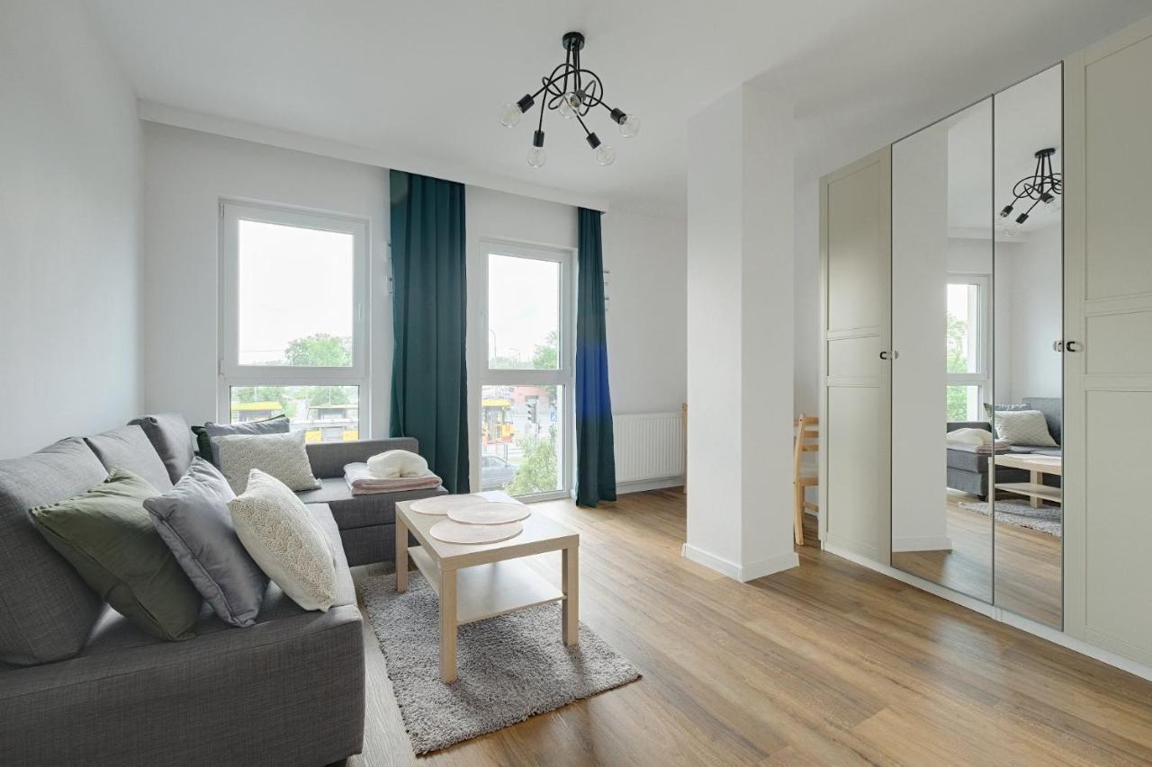 White Studio Targowa 10 Apartment Warsaw