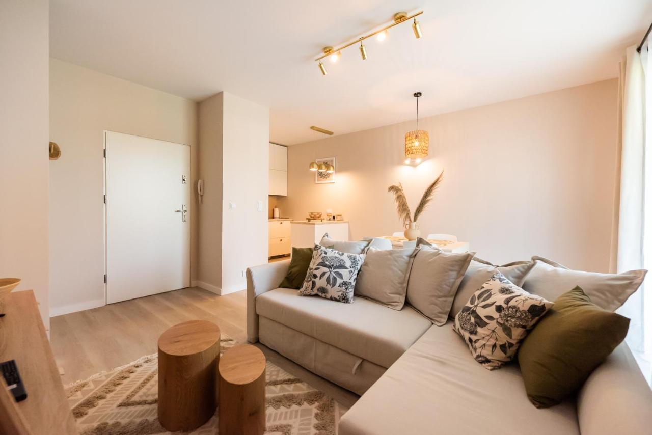 Wola Cosy Beige Warsaw