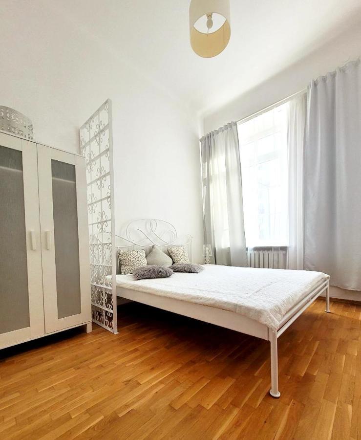 Apartment Przytulne W Centrum Warszawy Lok 2 *