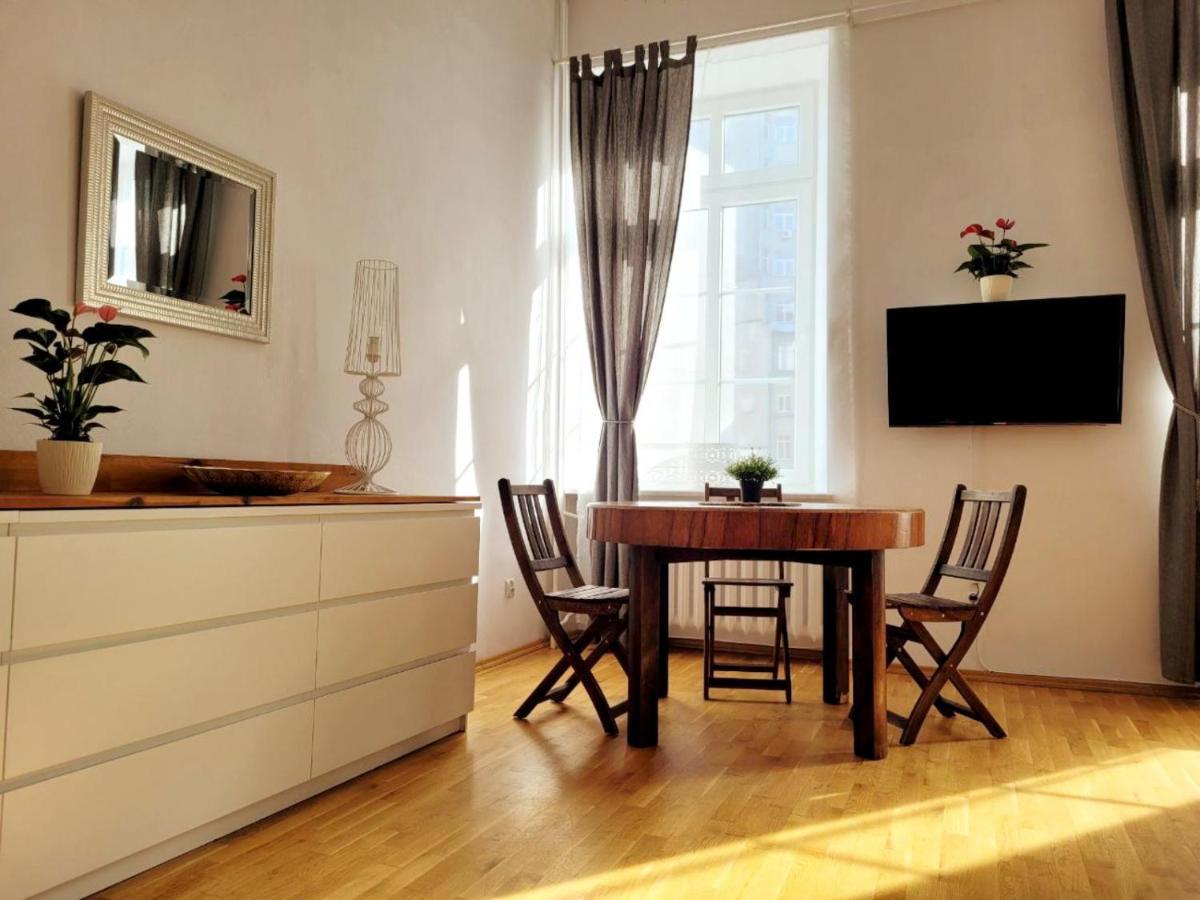 Apartment Przytulne W Centrum Warszawy Lok 2