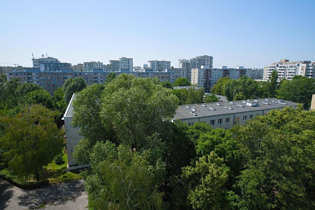 White Next To Polin Polish Jews Musem Apartment Warsaw