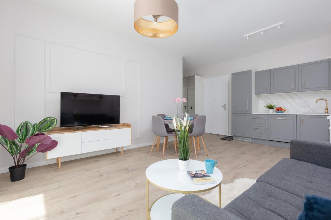 Modern With Balcony Mokotow Aignera By Renters Varsóvia