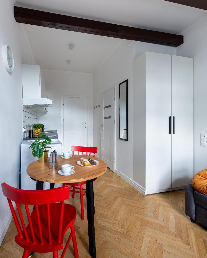 Apartment Wspolna 54a - Red - Good
