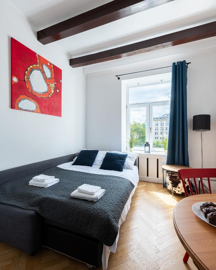 Wspolna 54a - Red - Good Apartment Warsaw