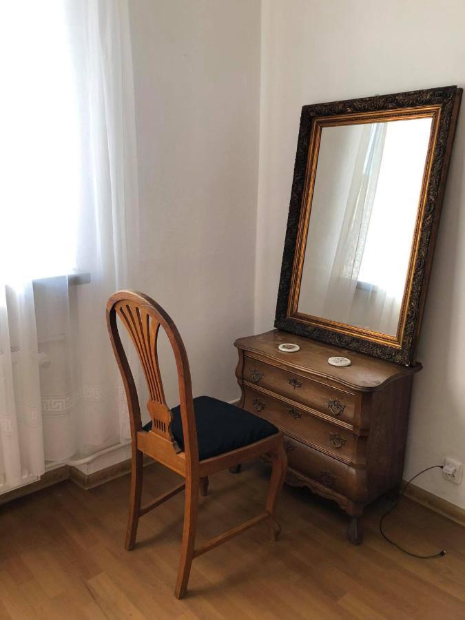 Apartment Flat Near Plac Zbawiciela, In Heart Of