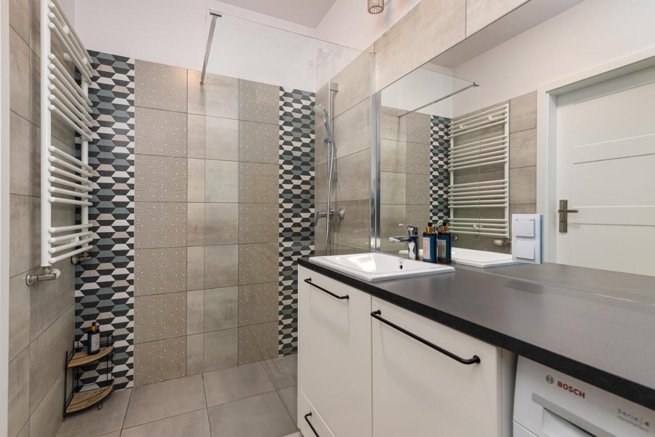 Apartment Owsiana 9 - Modern Designed With Balcony By Renters