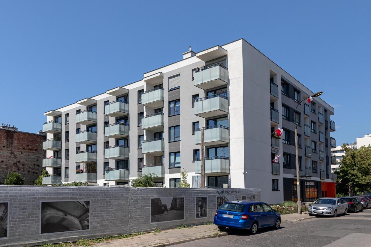 Owsiana 9 - Modern Designed With Balcony By Renters Apartment
