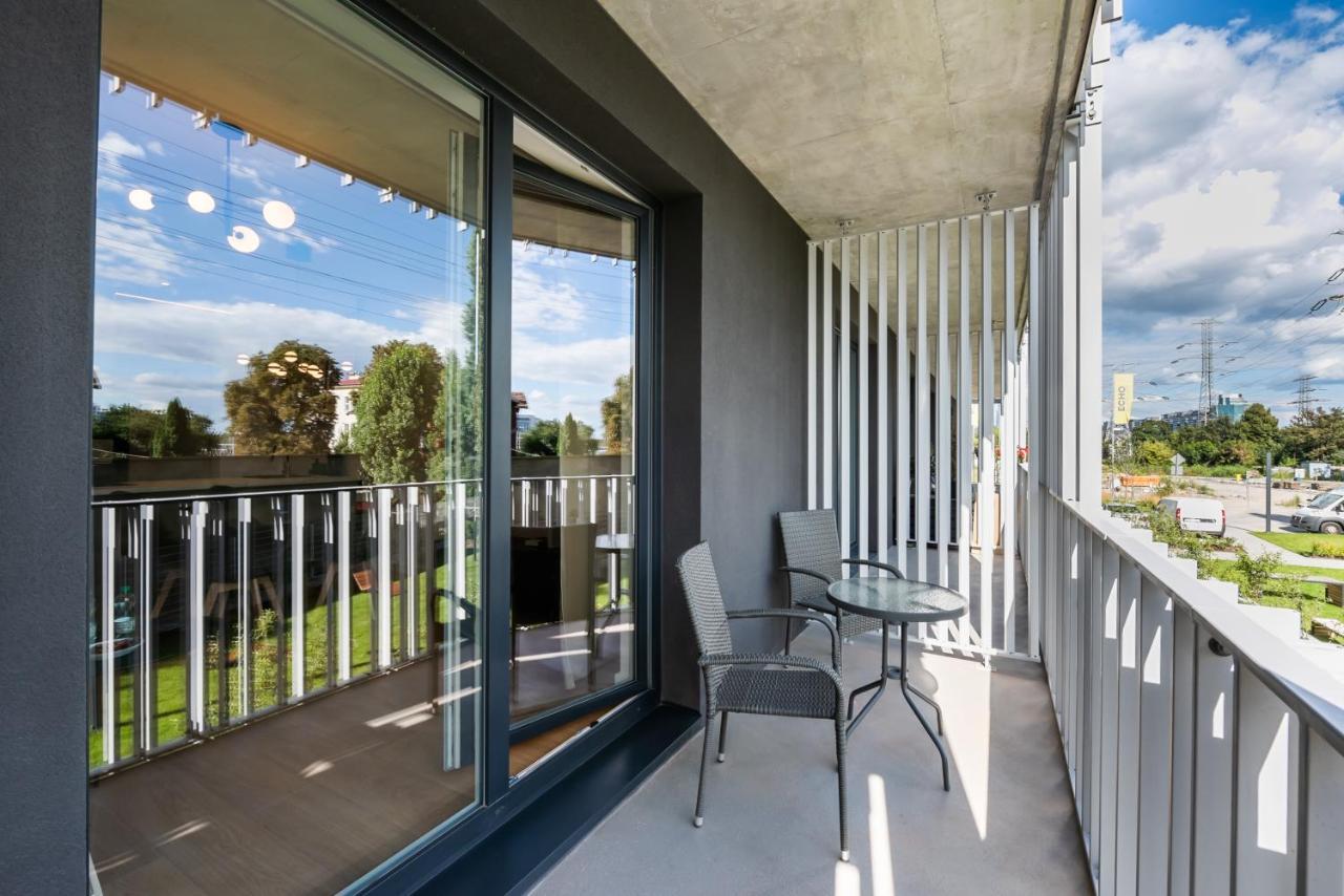 Apartment Wola Marble