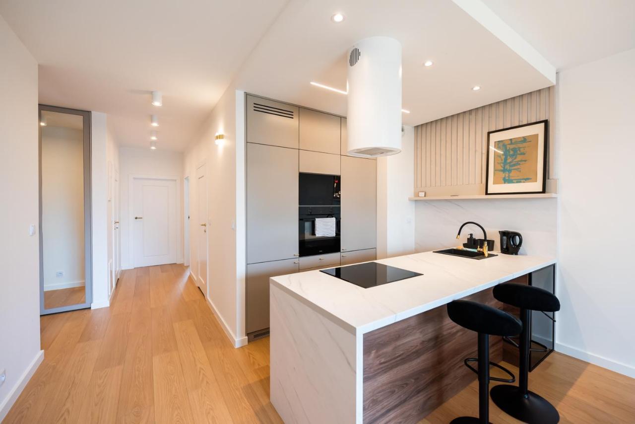 Wola Marble Apartment Warsaw