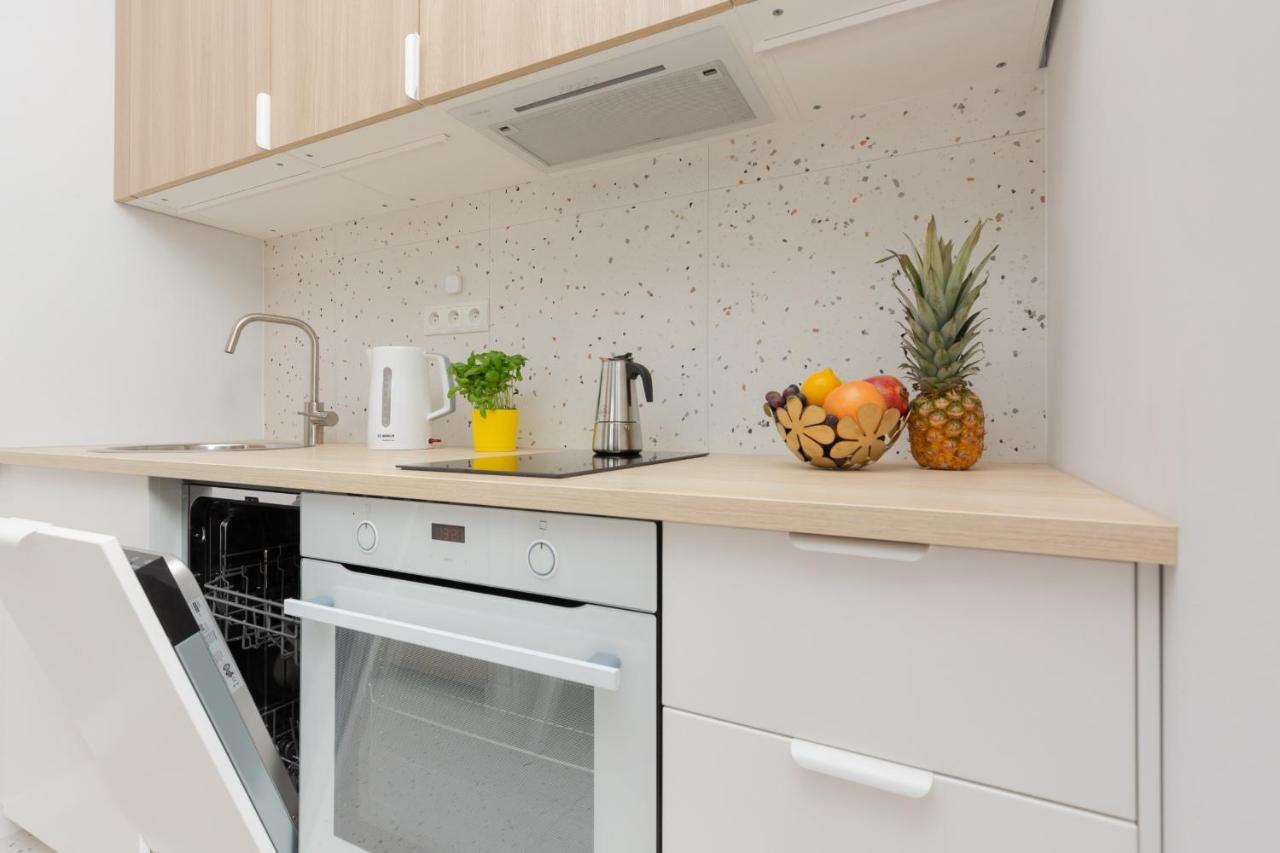 Apartment Karolkowa By Renters *