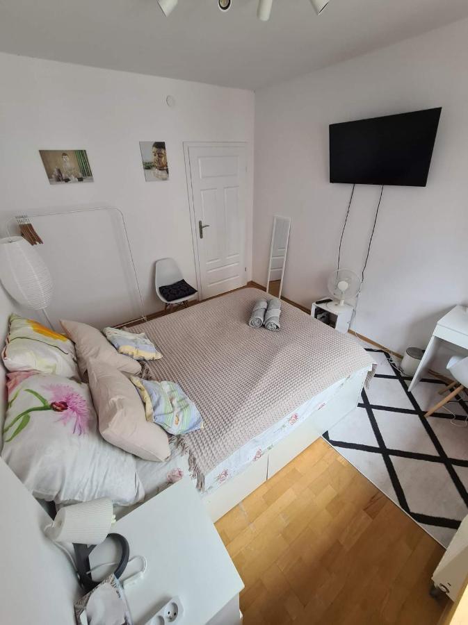 Francuska Apartment Warsaw