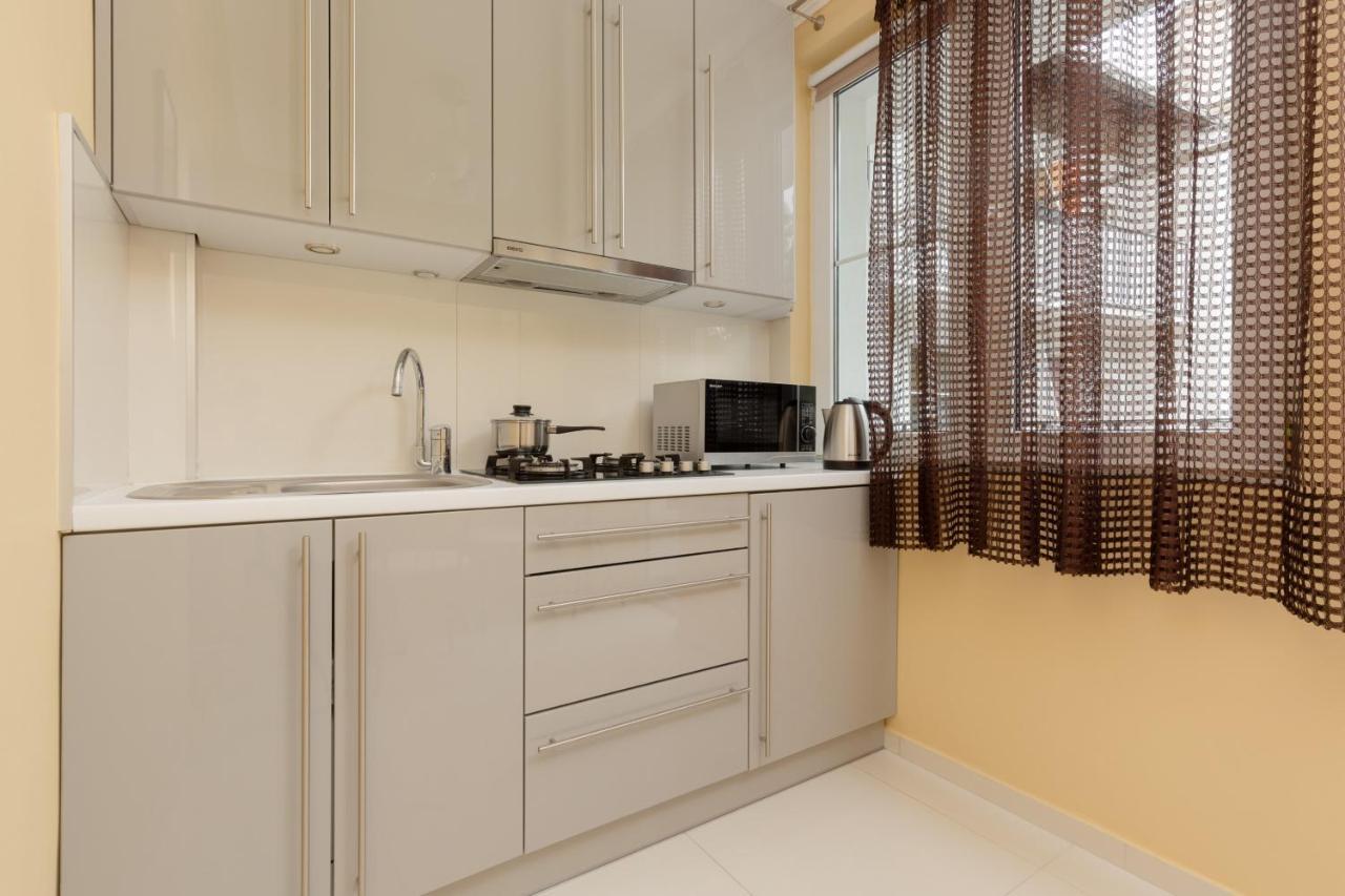 Miodowa Krasinski Garden By Renters *