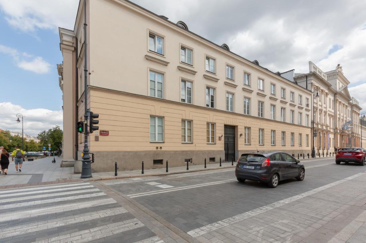 Miodowa Krasinski Garden By Renters *
