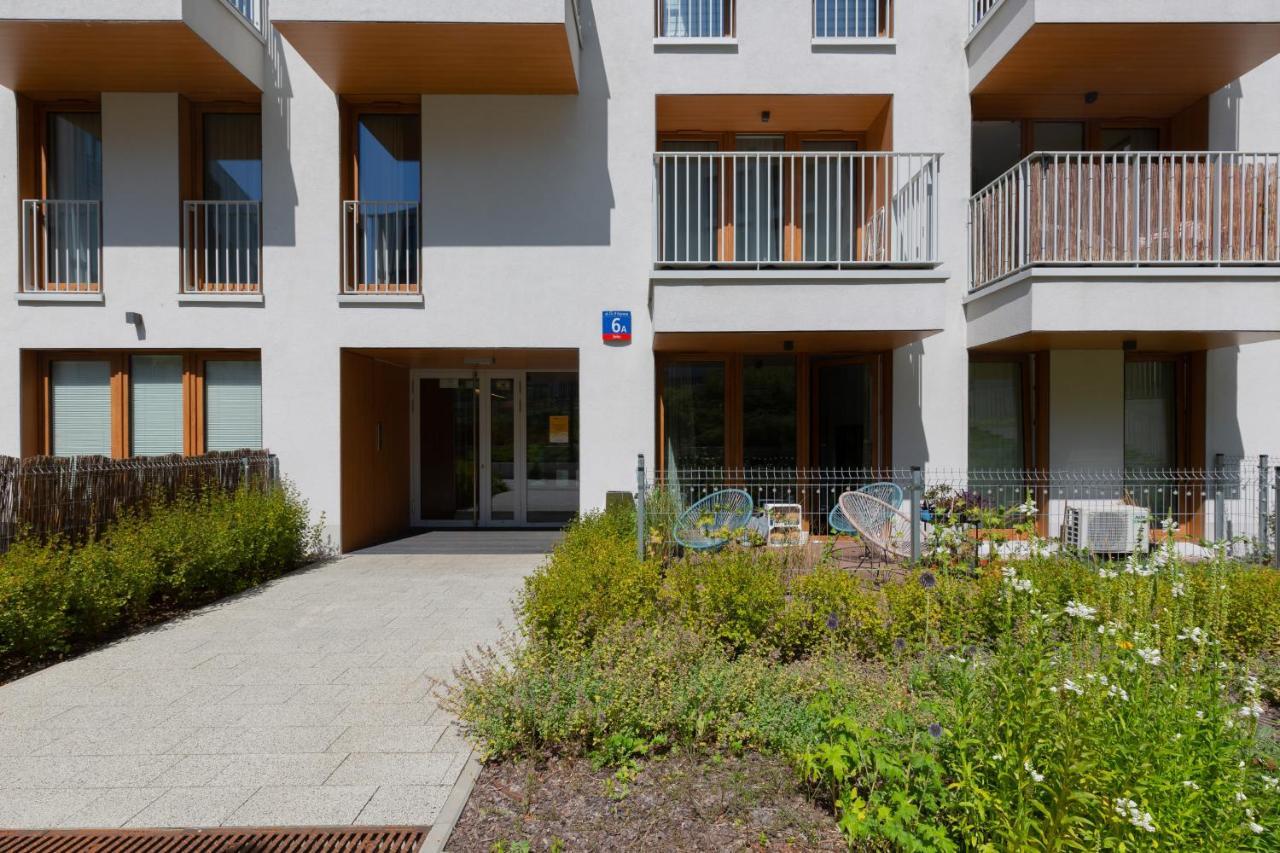 Modern With Balcony Mokotow Aignera By Renters Apartamento