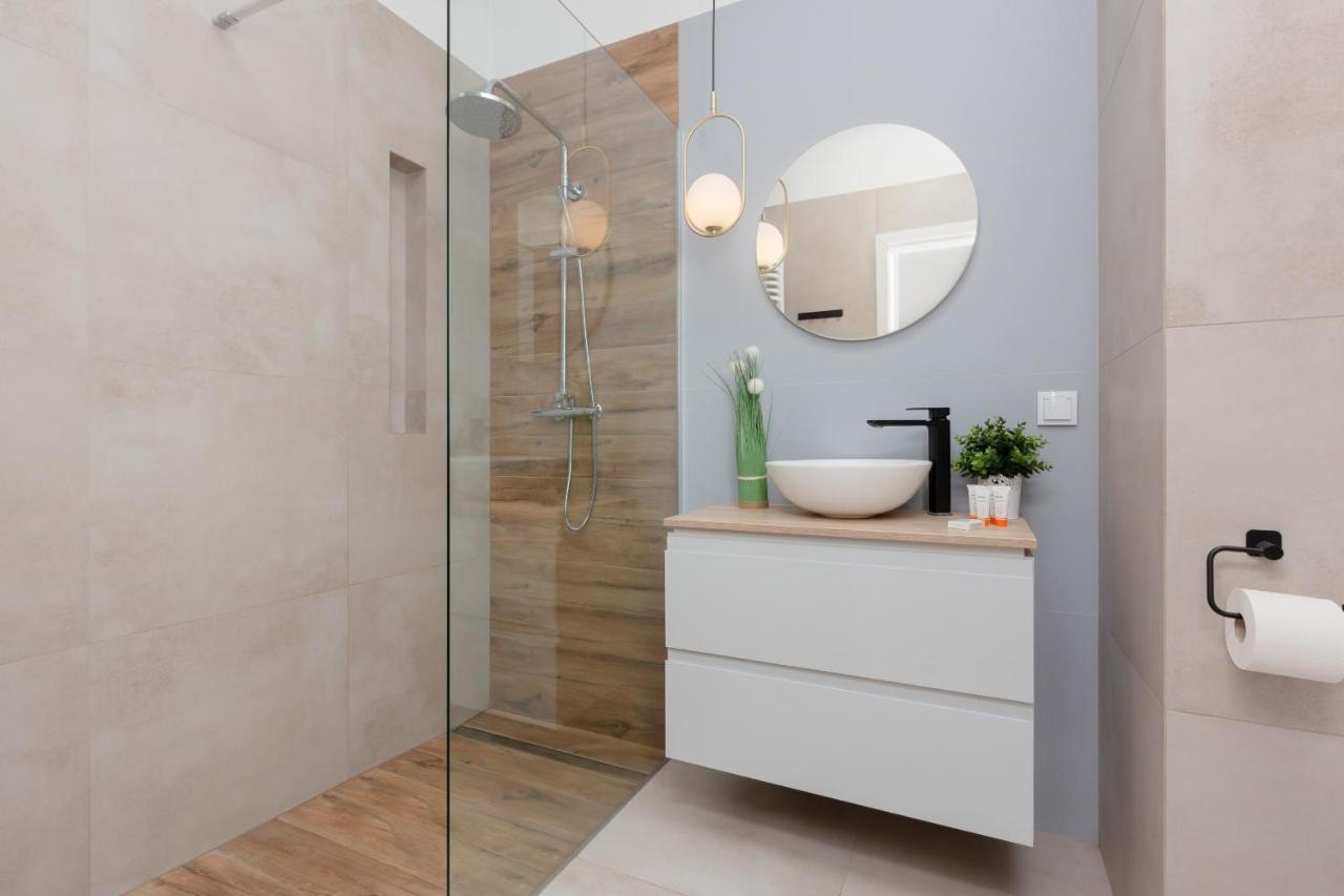 Modern With Balcony Mokotow Aignera By Renters *