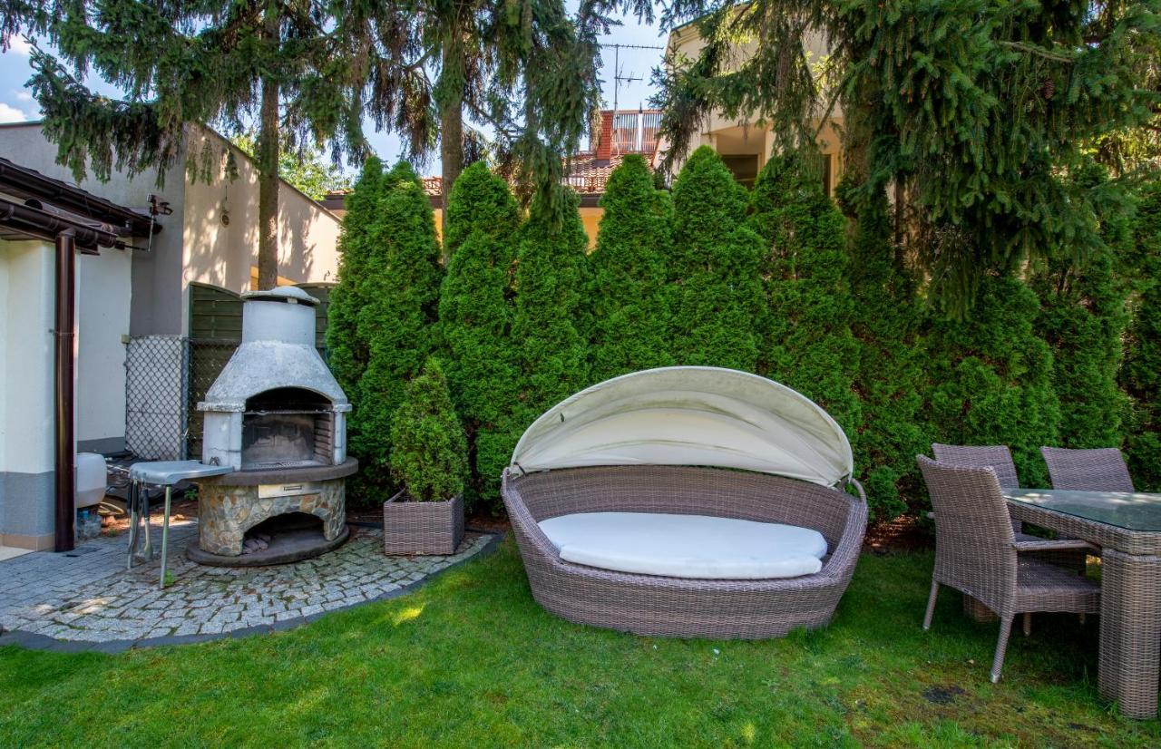Wilanow Guest house *
