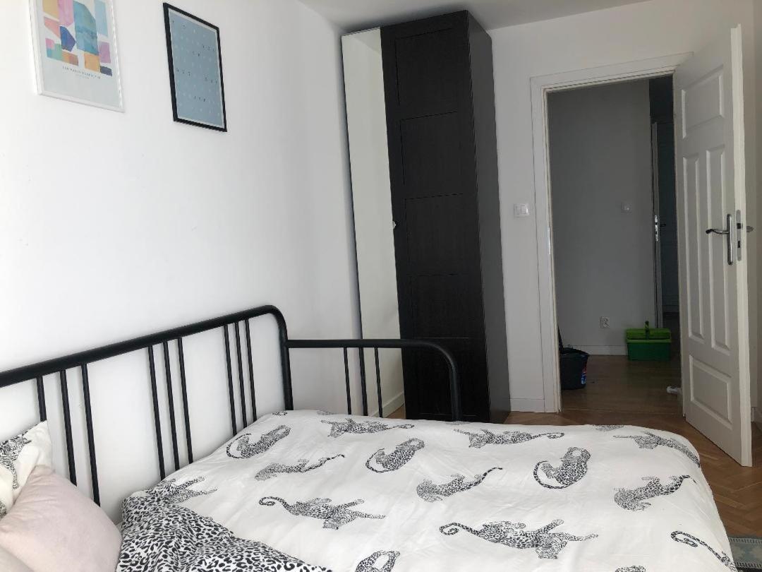 Apartment Comfortable And Cosy 3 Beds-city Center *
