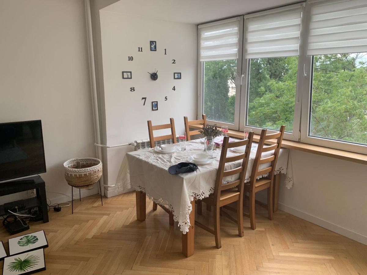 Comfortable And Cosy 3 Beds-city Center Apartment *