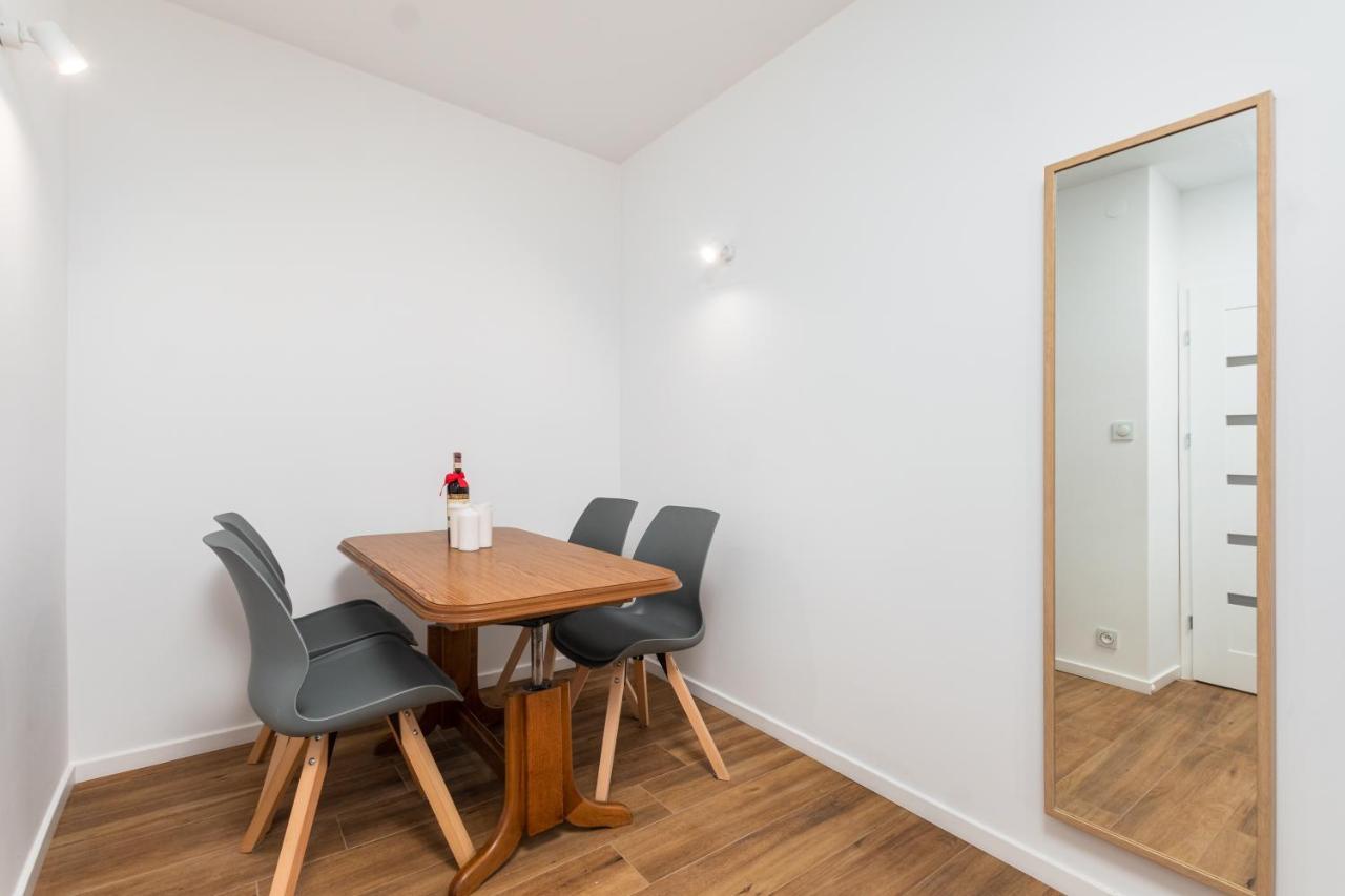 Tamka 1a By Homeprime * Warsaw