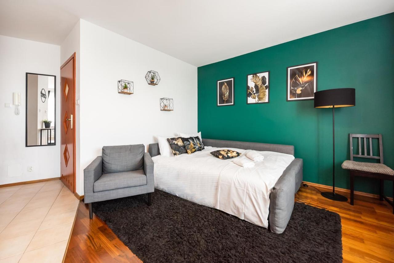 Saska Kępa Emerald Studio Apartament