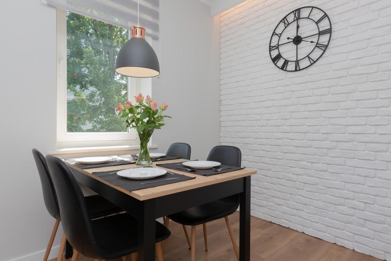 Old Town By Renters Apartment *