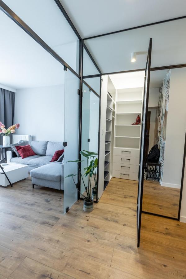 Apartament Metro Młociny 97