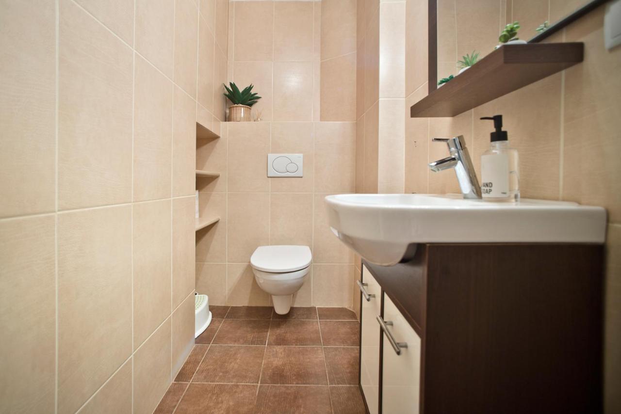 P&o Raniuszka - Ursynow Apartment Warsaw