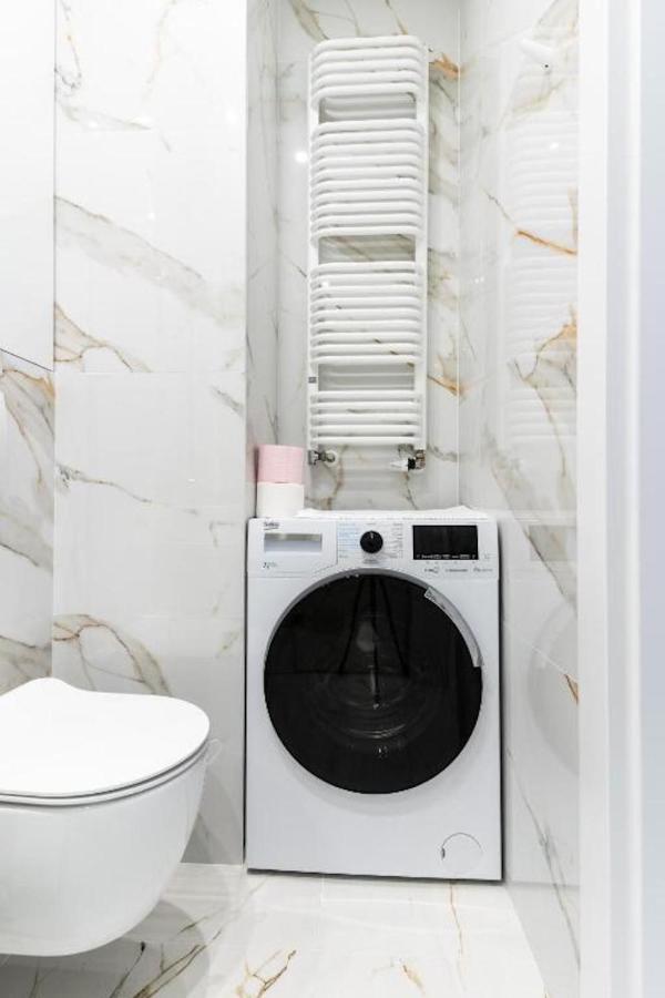 Apartament Mennica - Golden - Comfortable And Stylish Apartment