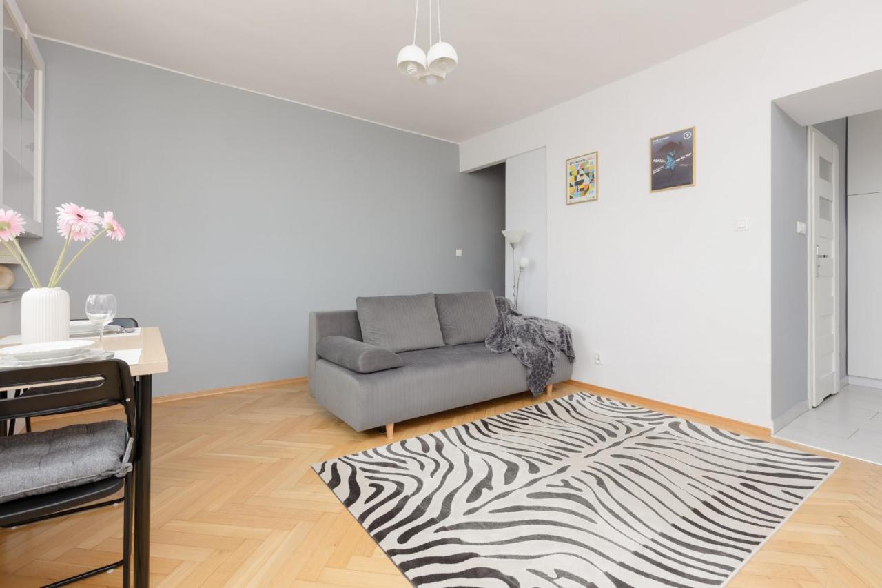 Metro Plac Wilsona Studio Zoliborz By Renters Apartment