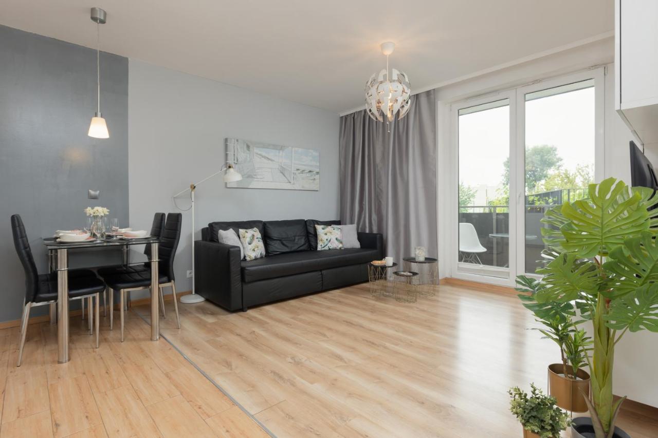Căn hộ Wawrzyszewska By Renters *