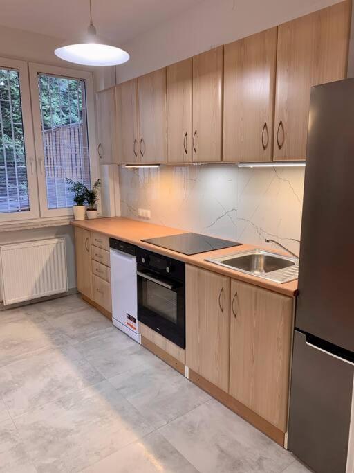 Mokotów Wernyhory Apartament *