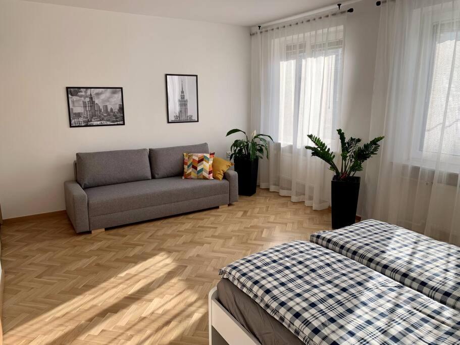 Mokotów Wernyhory *