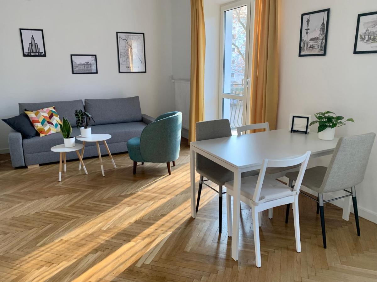 Charming In Old Mokotow Apartment Warsaw