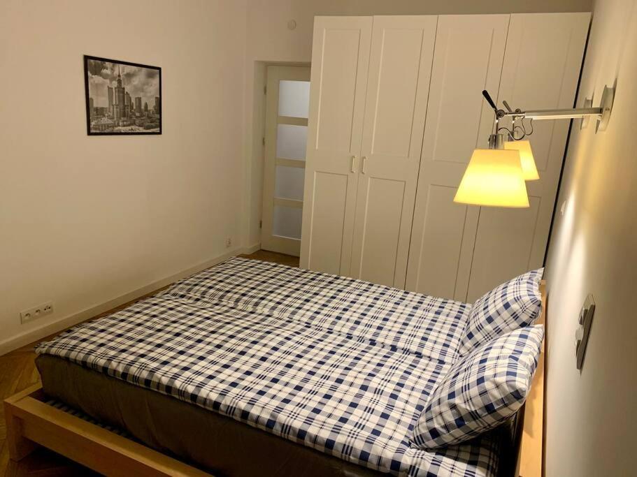 Charming In Old Mokotow Apartment