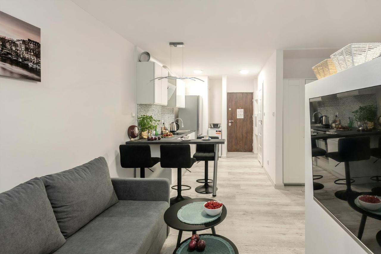Shortstaypoland Sliska Apartment Warsaw