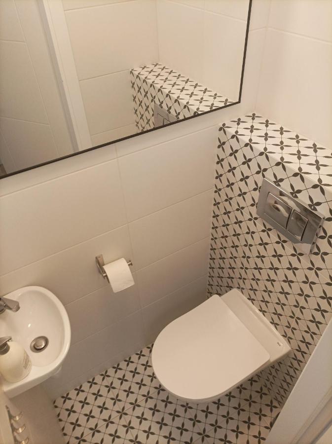 Apartament City Center 3 Bedroom *